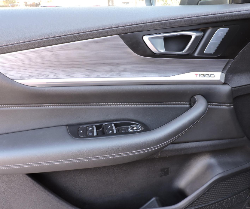 Chery Tiggo 8 Pro — foto 7 de 20