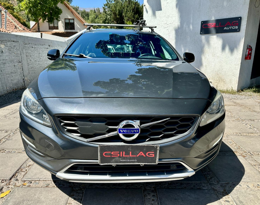 Volvo V60 — foto 2 de 9
