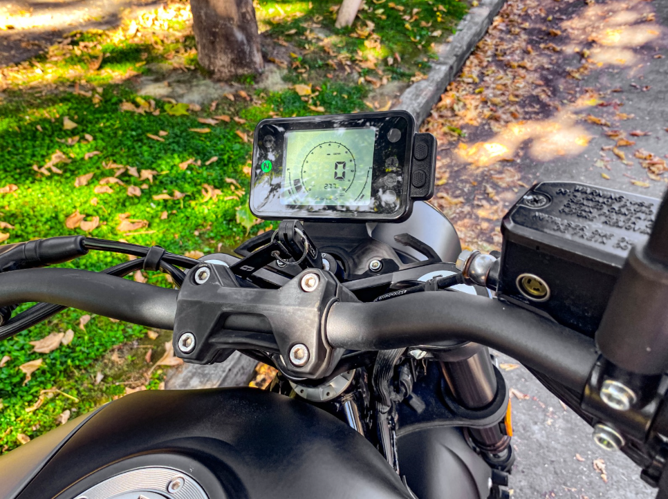 Benelli Leoncino 250 — foto 5 de 7