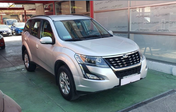 Mahindra Xuv500 — foto 5 de 16