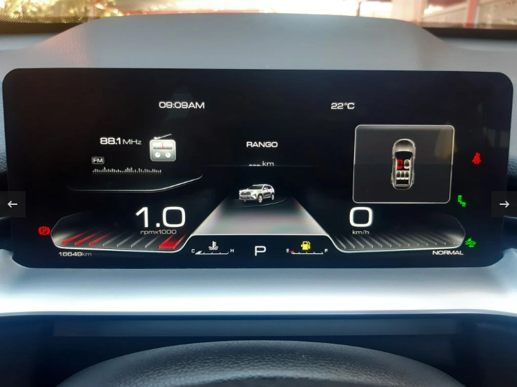 Haval H6 — foto 7 de 18