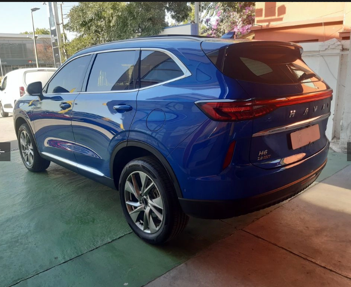 Haval H6 — foto 6 de 18