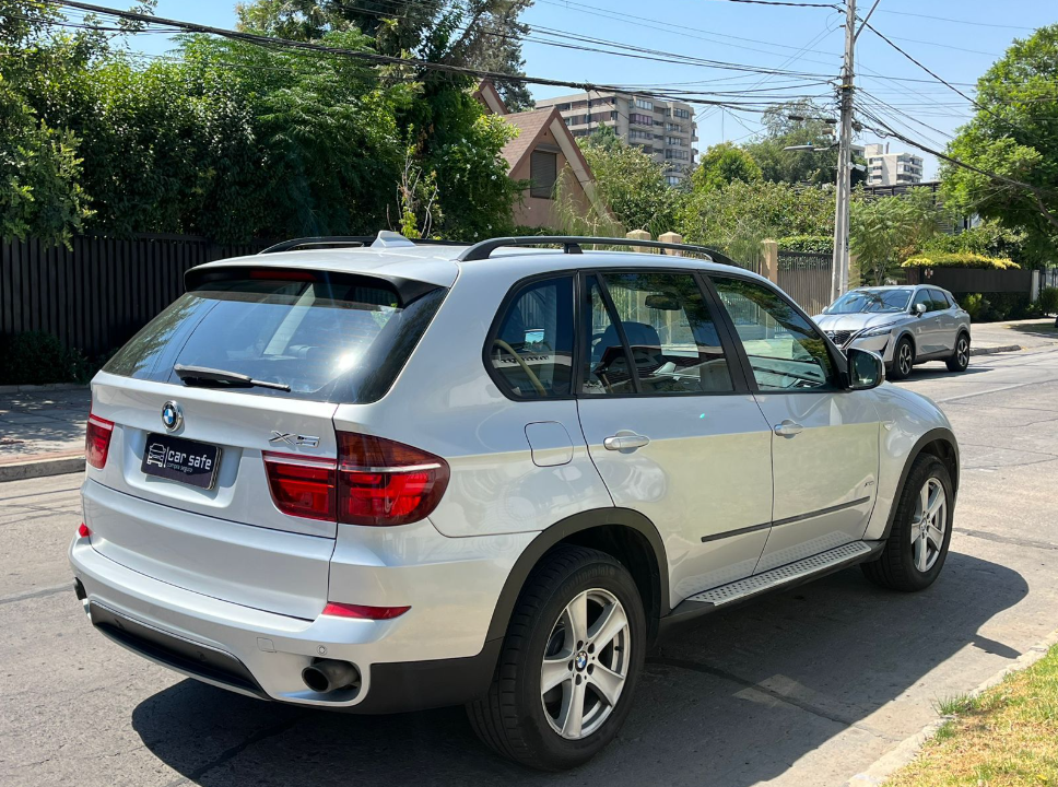 BMW X5 — foto 5 de 10