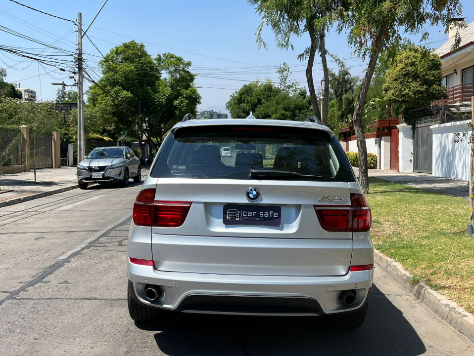 BMW X5 — foto 6 de 10