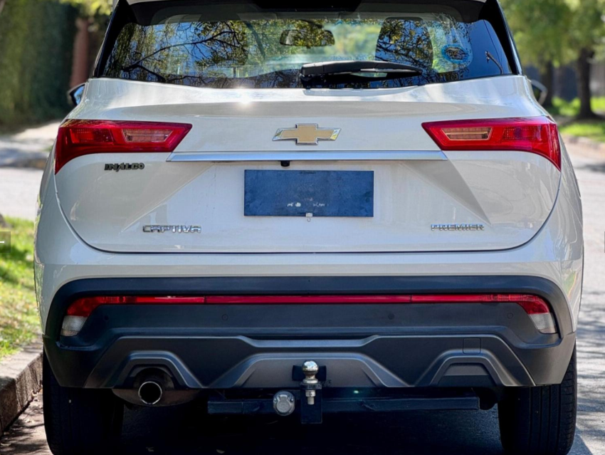 Chevrolet Captiva — foto 5 de 14