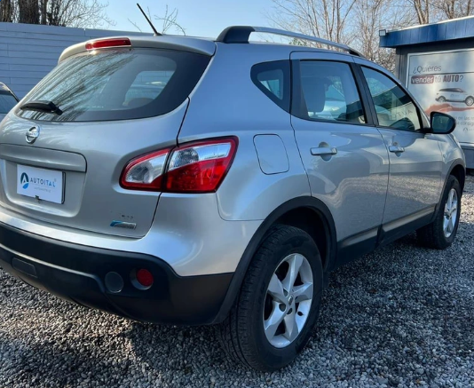 Nissan Qashqai — foto 4 de 11