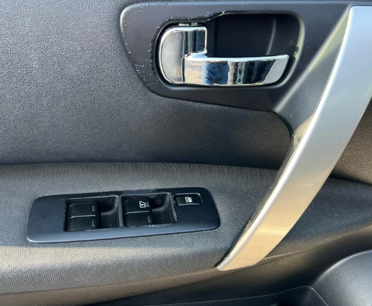 Nissan Qashqai — foto 7 de 11