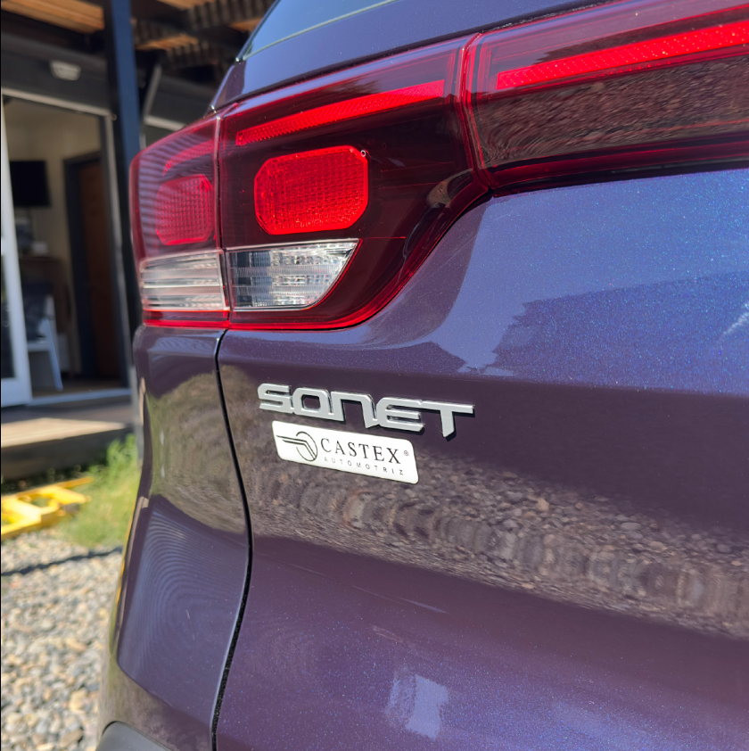 KIA Sonet — foto 20 de 20