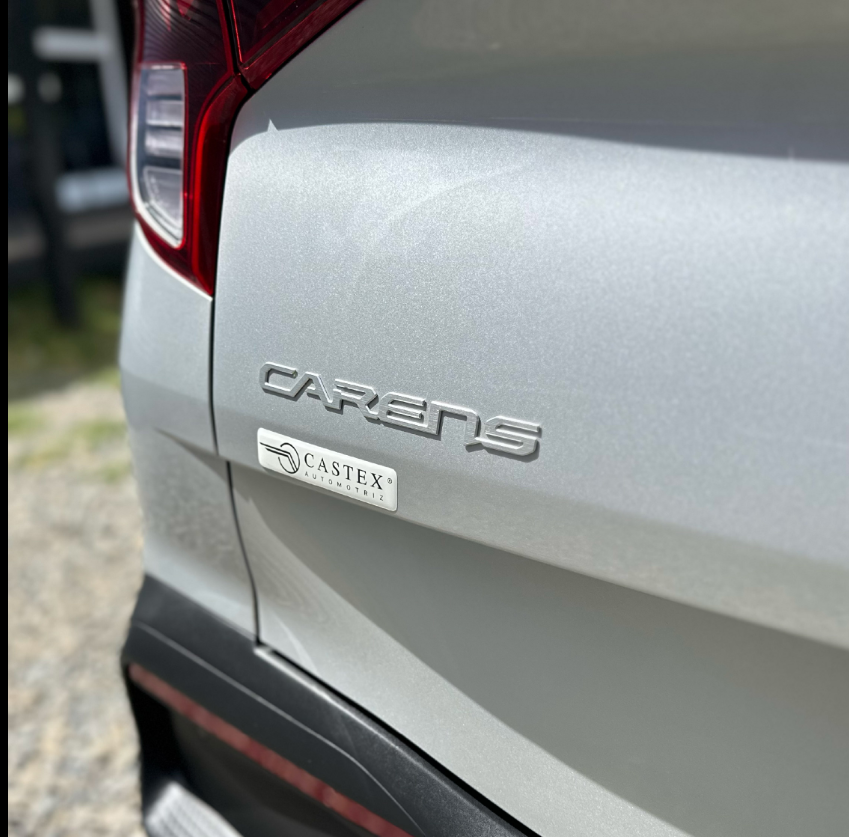 KIA Carens — foto 20 de 20