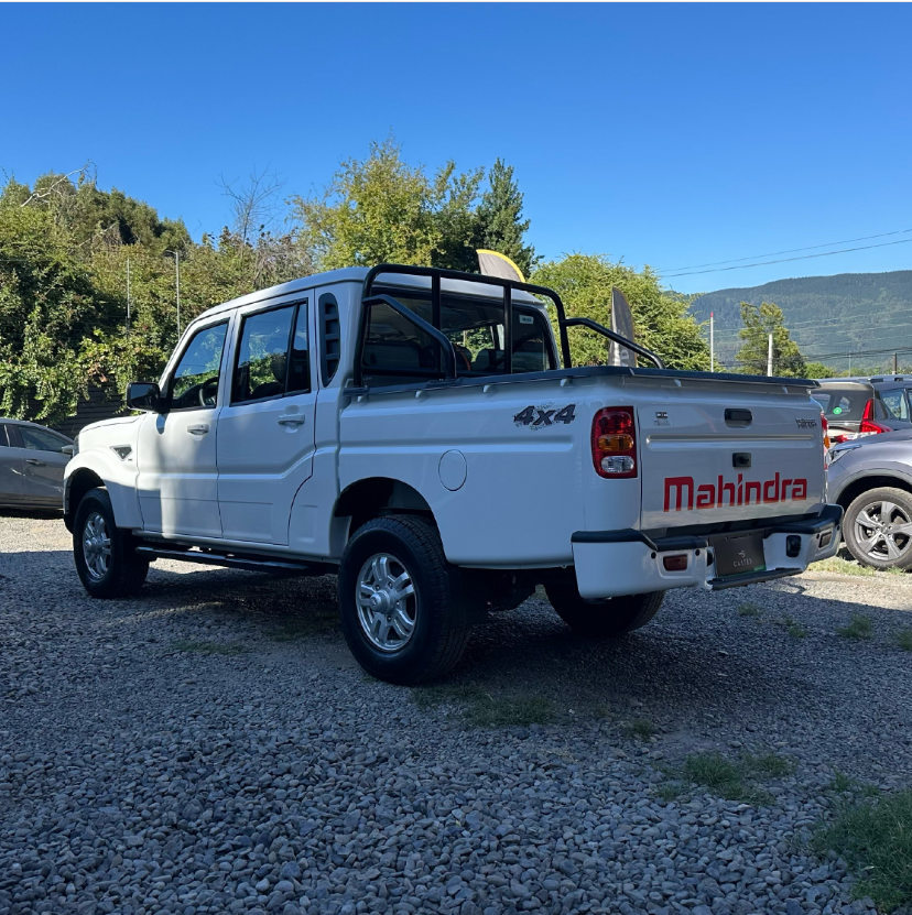 Mahindra New Pick Up — foto 4 de 20