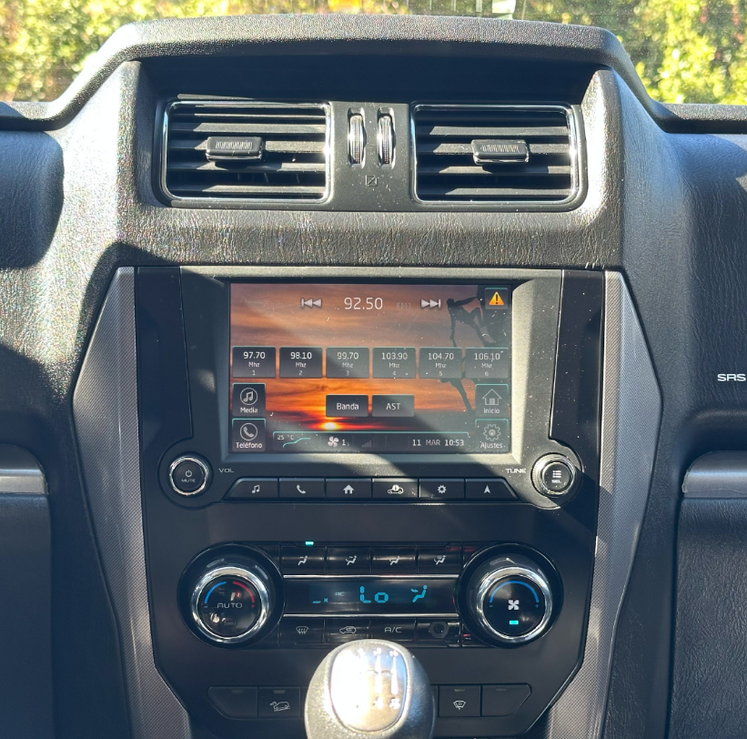 Mahindra New Pick Up — foto 13 de 20