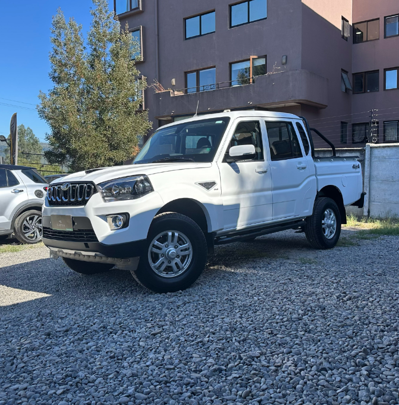 Mahindra New Pick Up