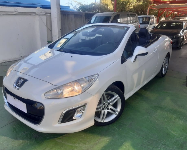 Peugeot 308 2012