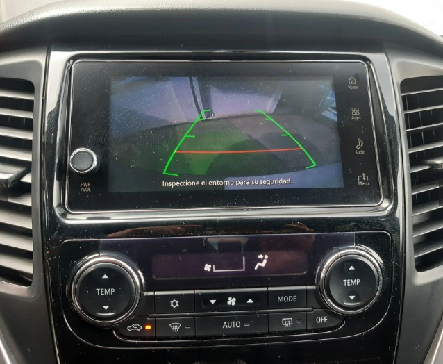 Mitsubishi Montero Sport — foto 9 de 13
