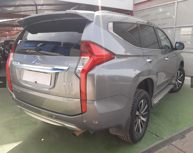 Mitsubishi Montero Sport — foto 3 de 13