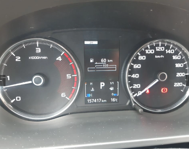 Mitsubishi Montero Sport — foto 6 de 13