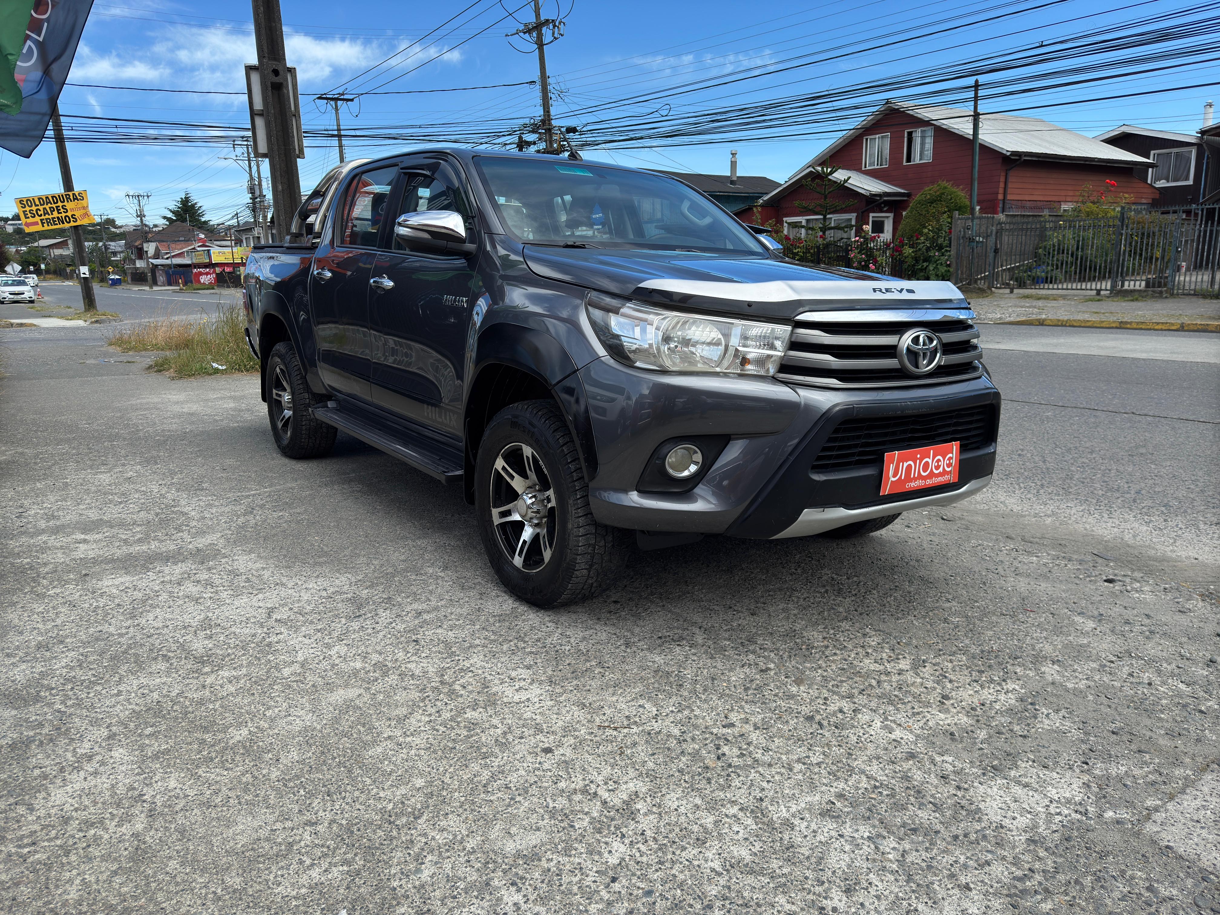 Toyota Hilux 2016