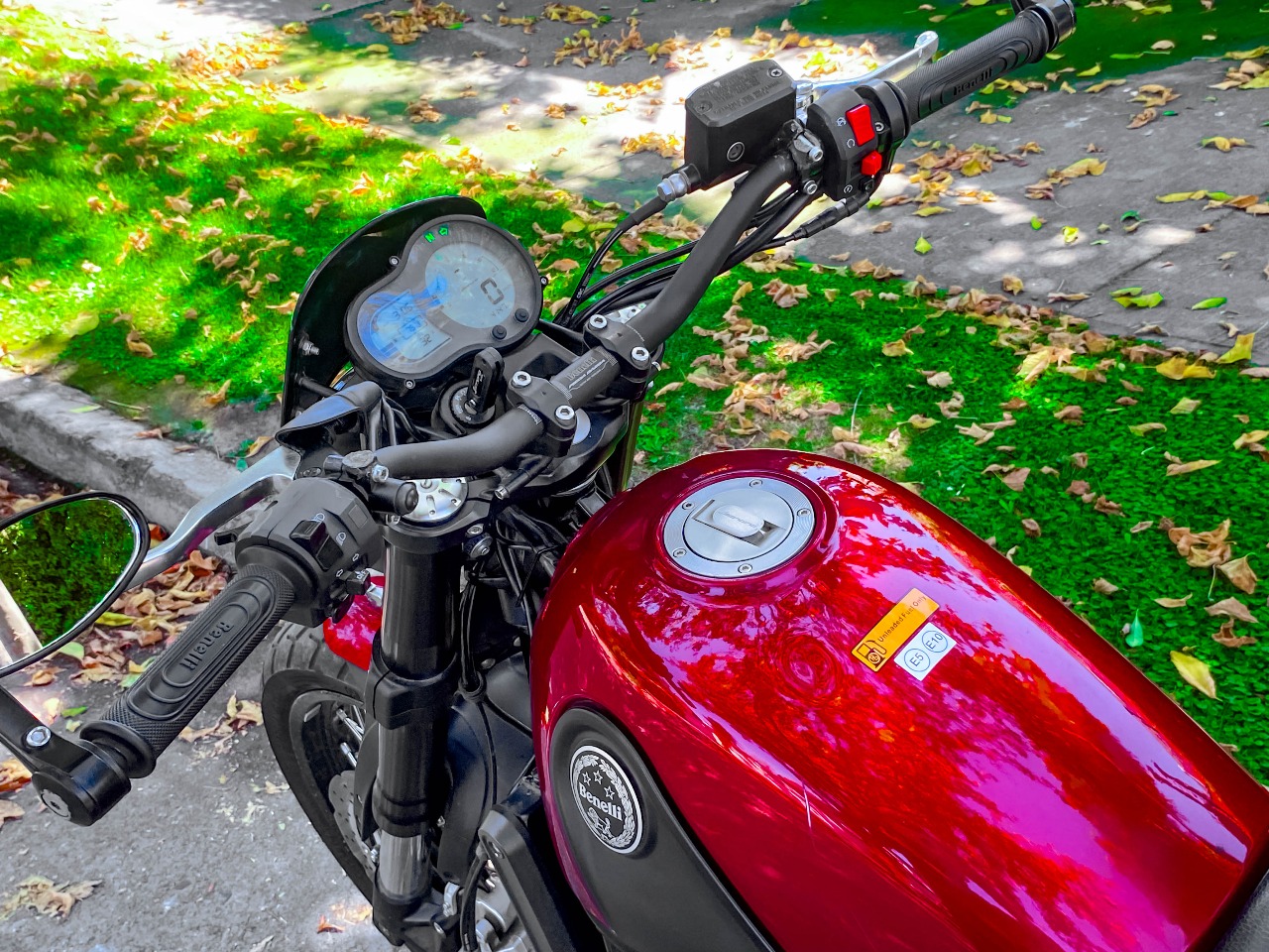 Benelli Leoncino 500 Trail — foto 12 de 12