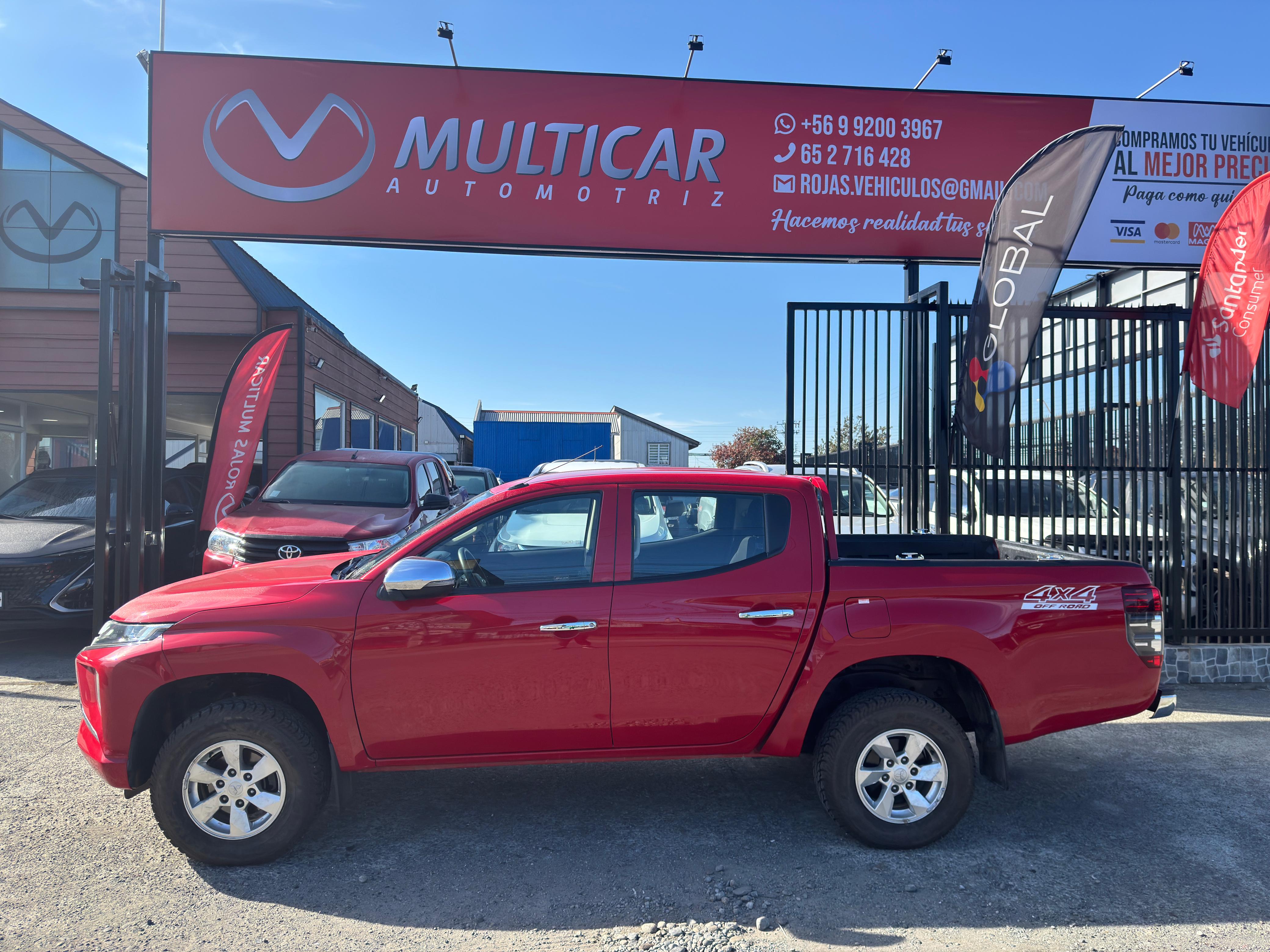 Mitsubishi L200 — foto 6 de 9