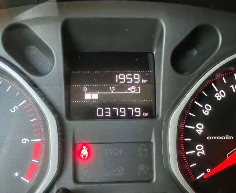 Citroën Celysee — foto 10 de 16