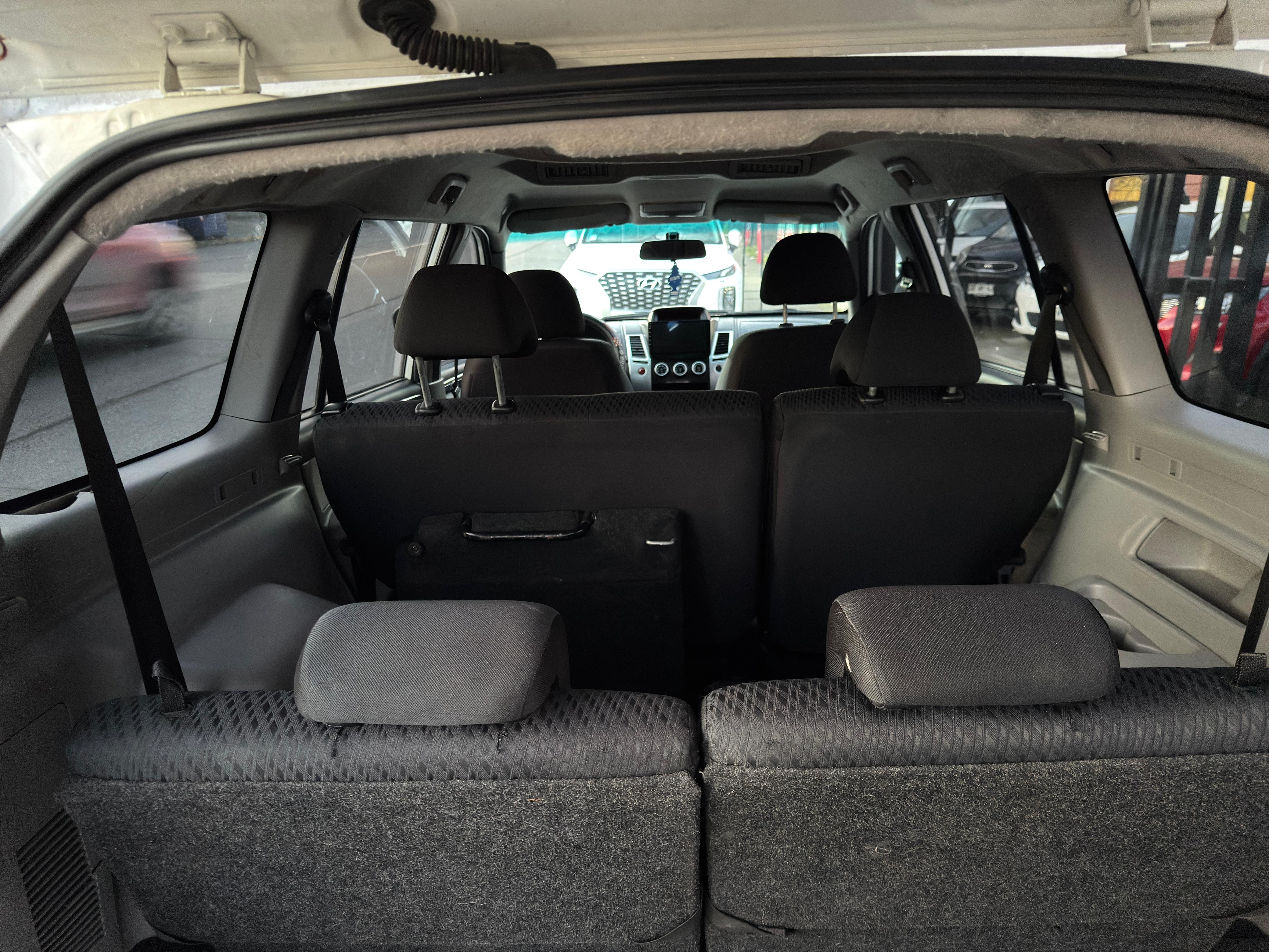 Mitsubishi Montero Sport — foto 4 de 7