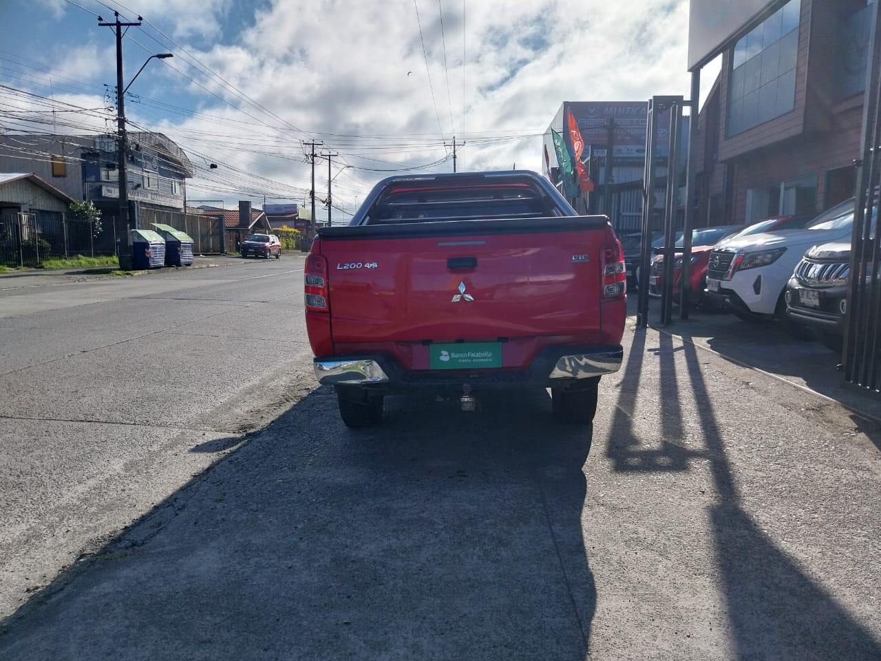 Mitsubishi L200 — foto 5 de 6