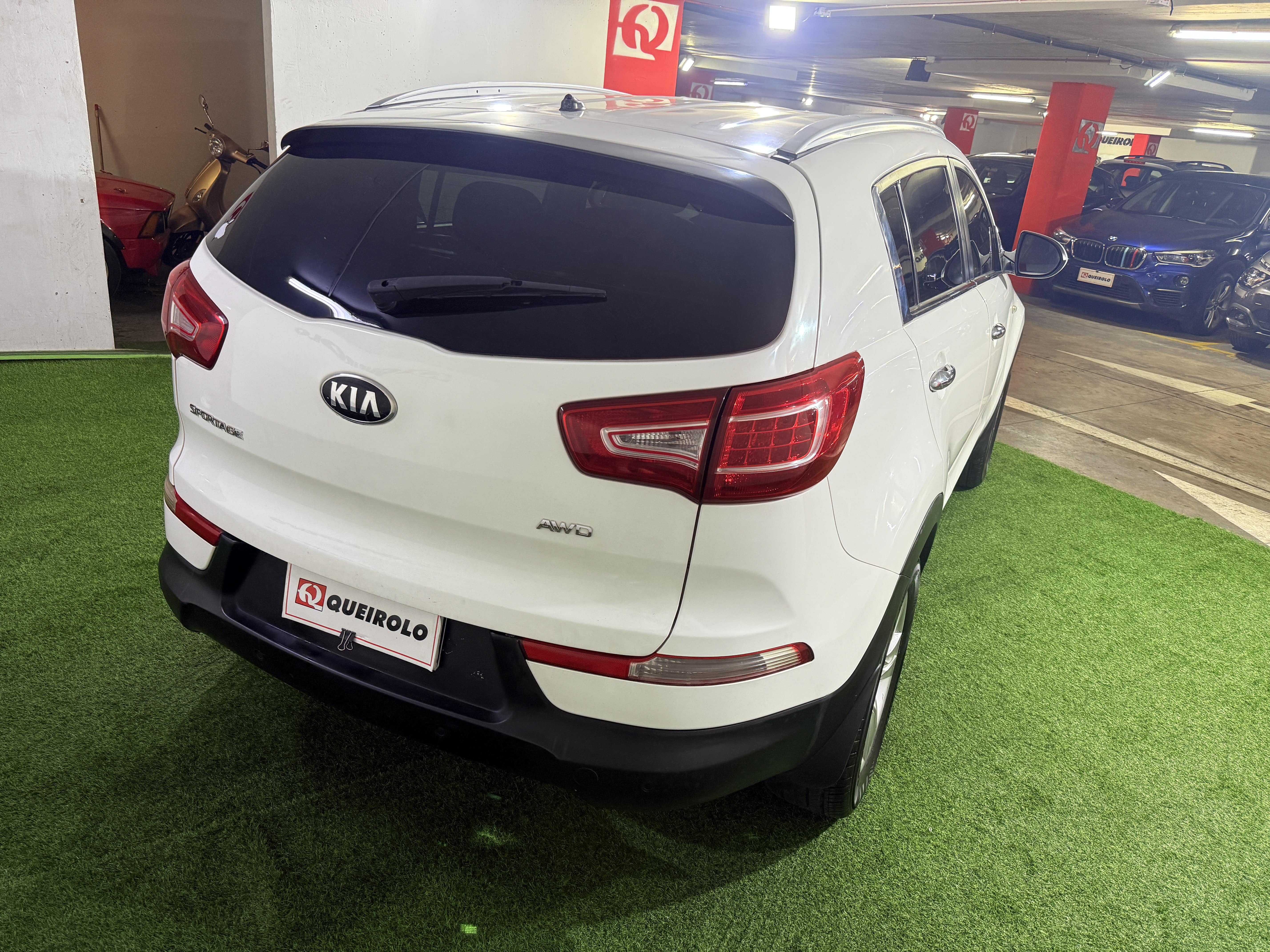 KIA Sportage — foto 7 de 12