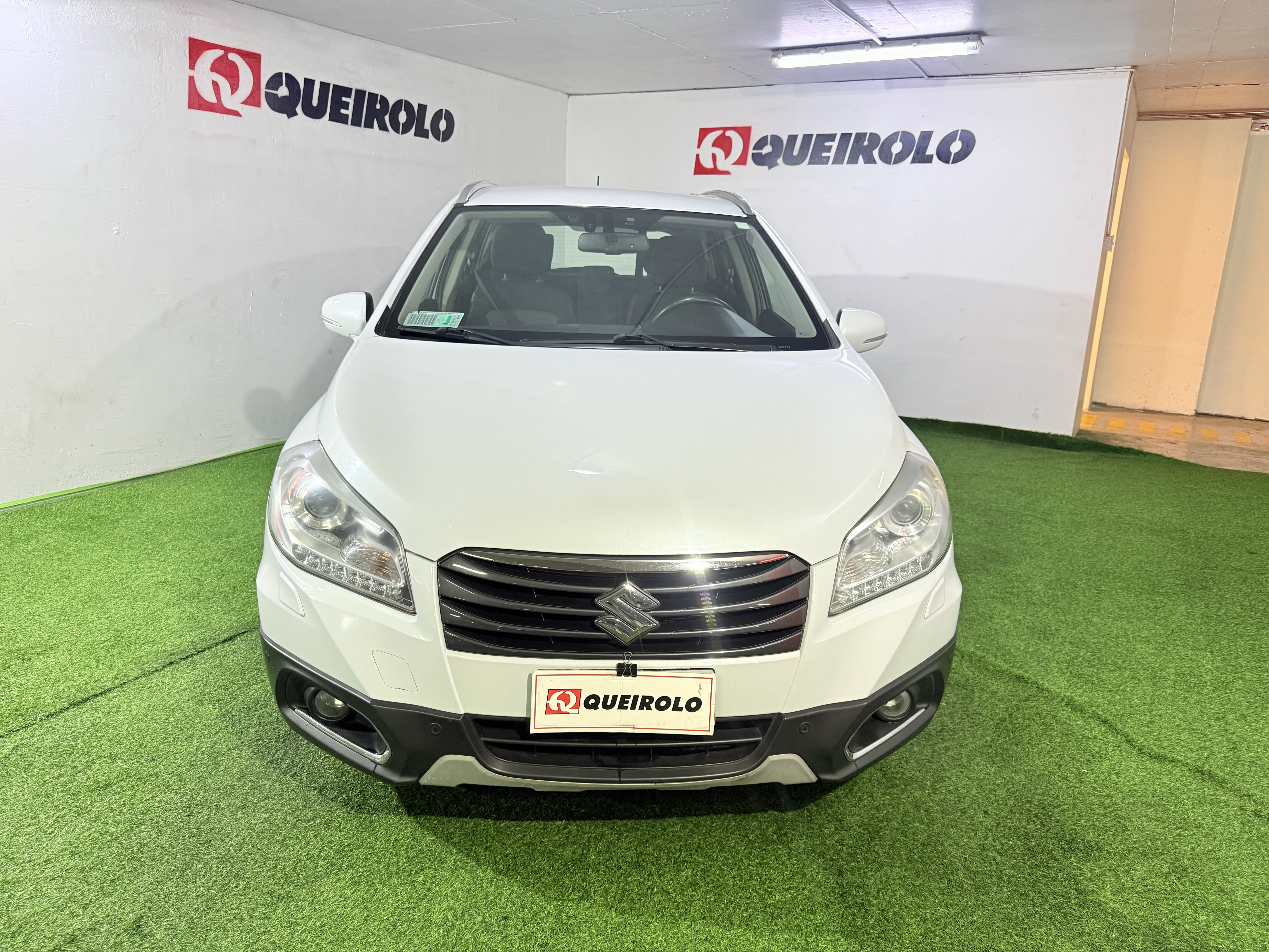 Suzuki S Cross — foto 2 de 11