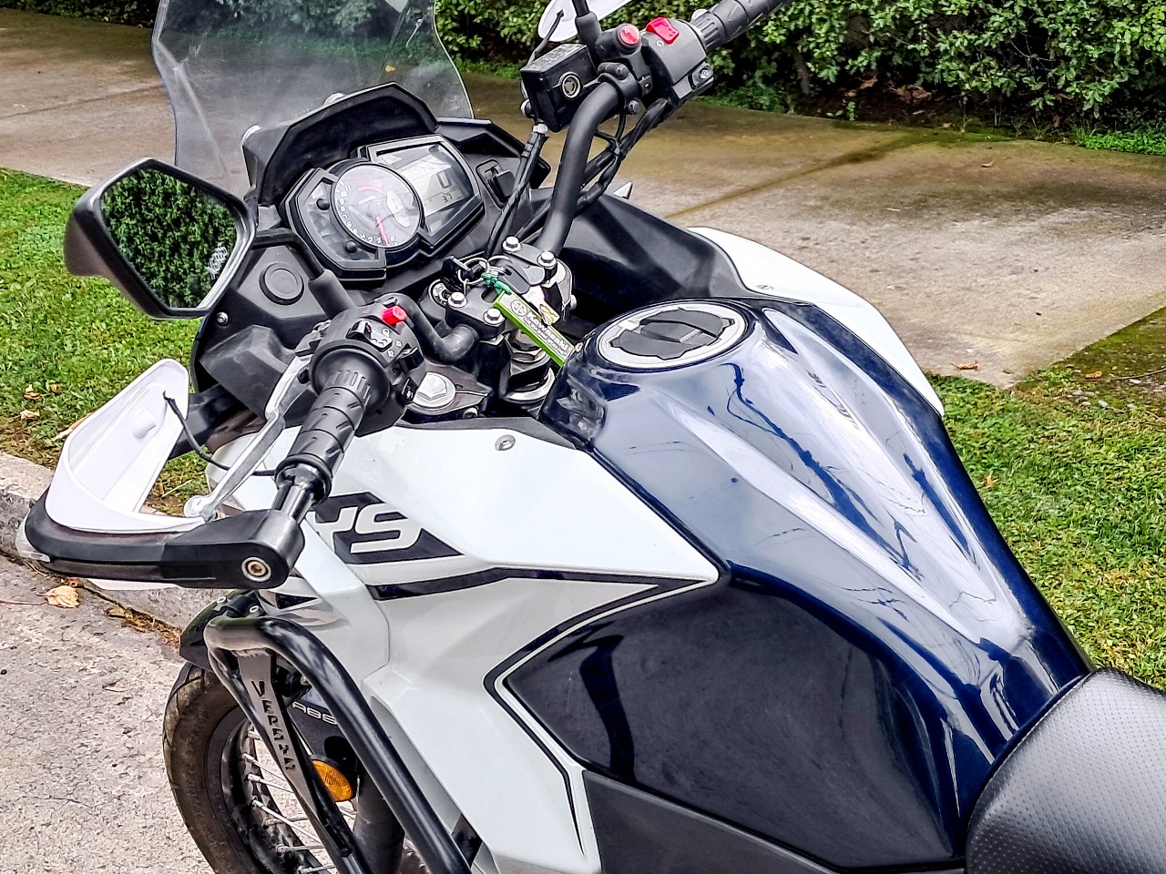 Kawasaki Versys — foto 5 de 13