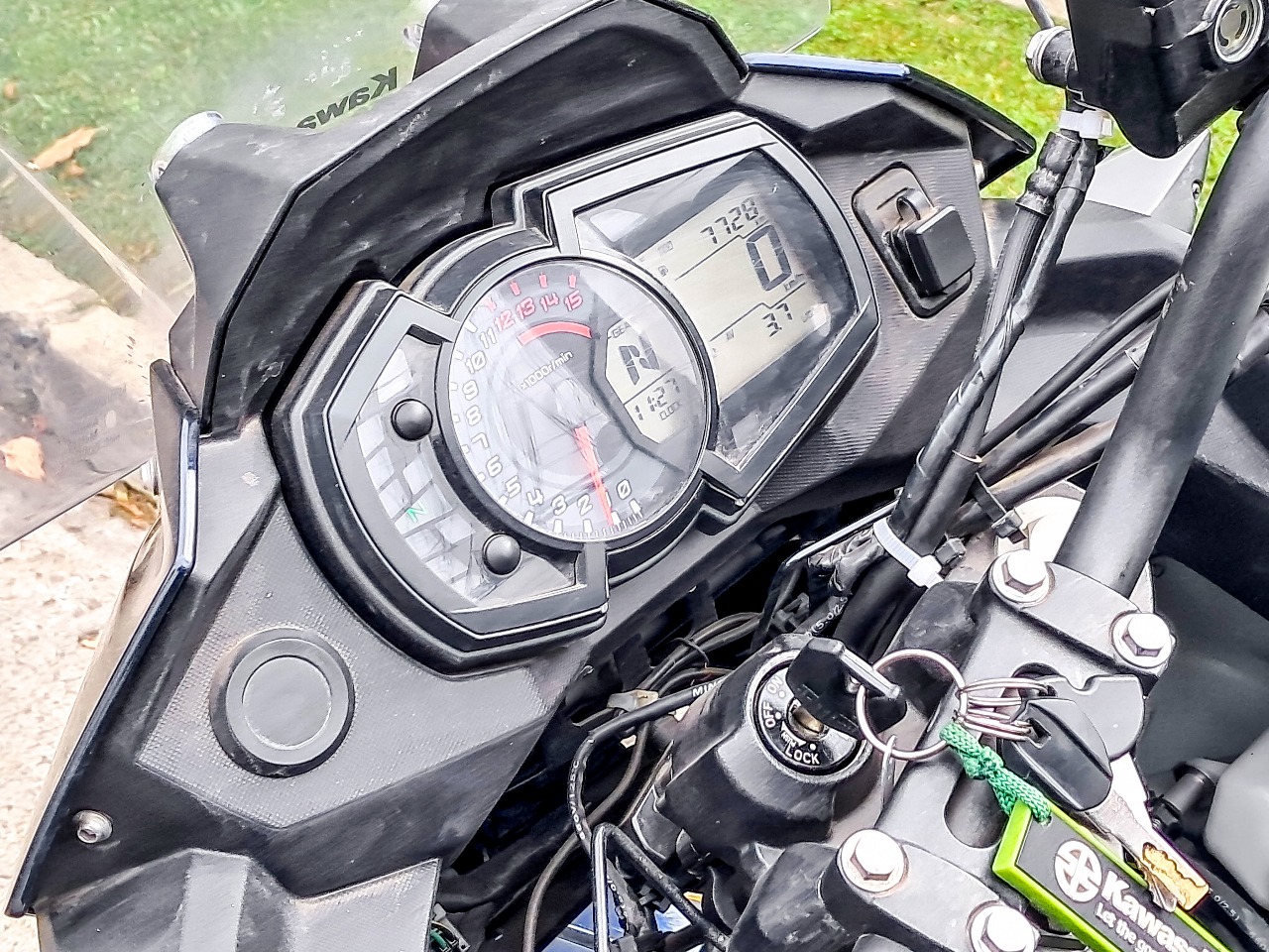 Kawasaki Versys — foto 9 de 13