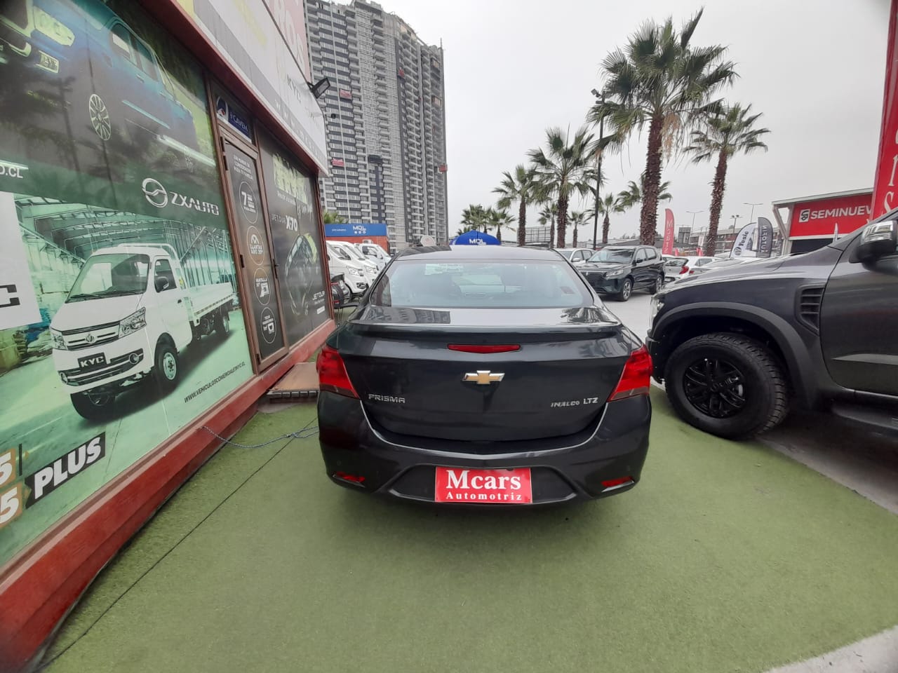 Chevrolet Prisma — foto 5 de 13