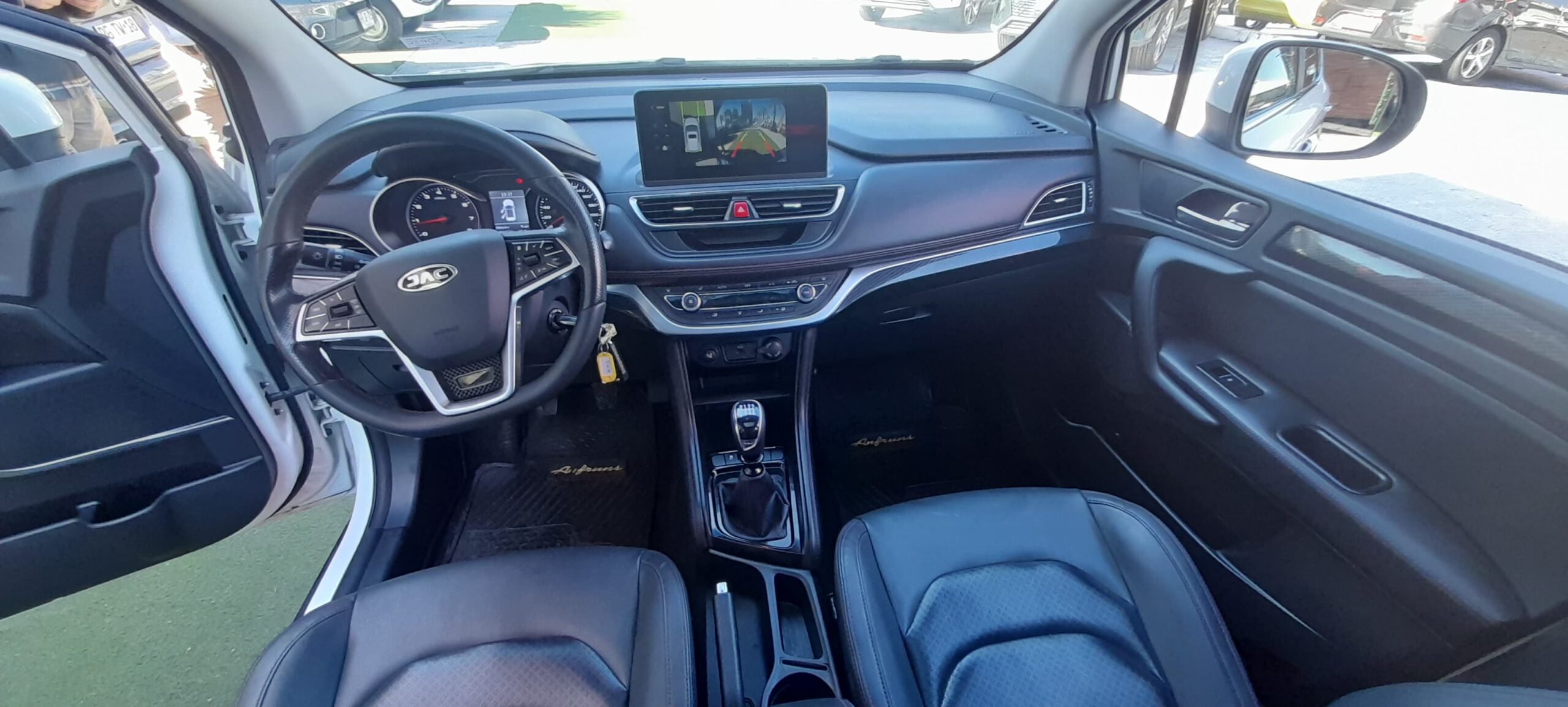 JAC Js3 — foto 12 de 17