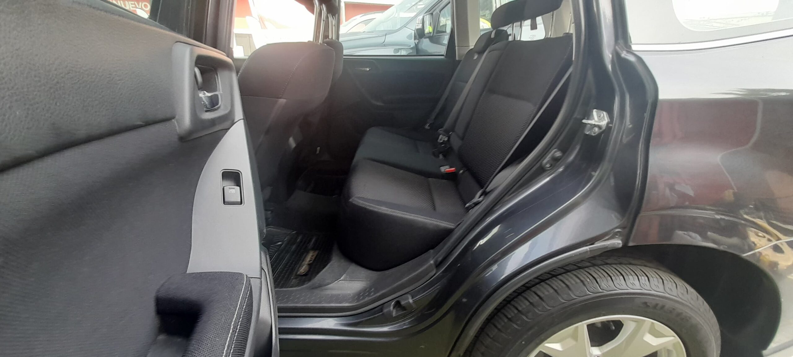 Subaru Forester — foto 19 de 19