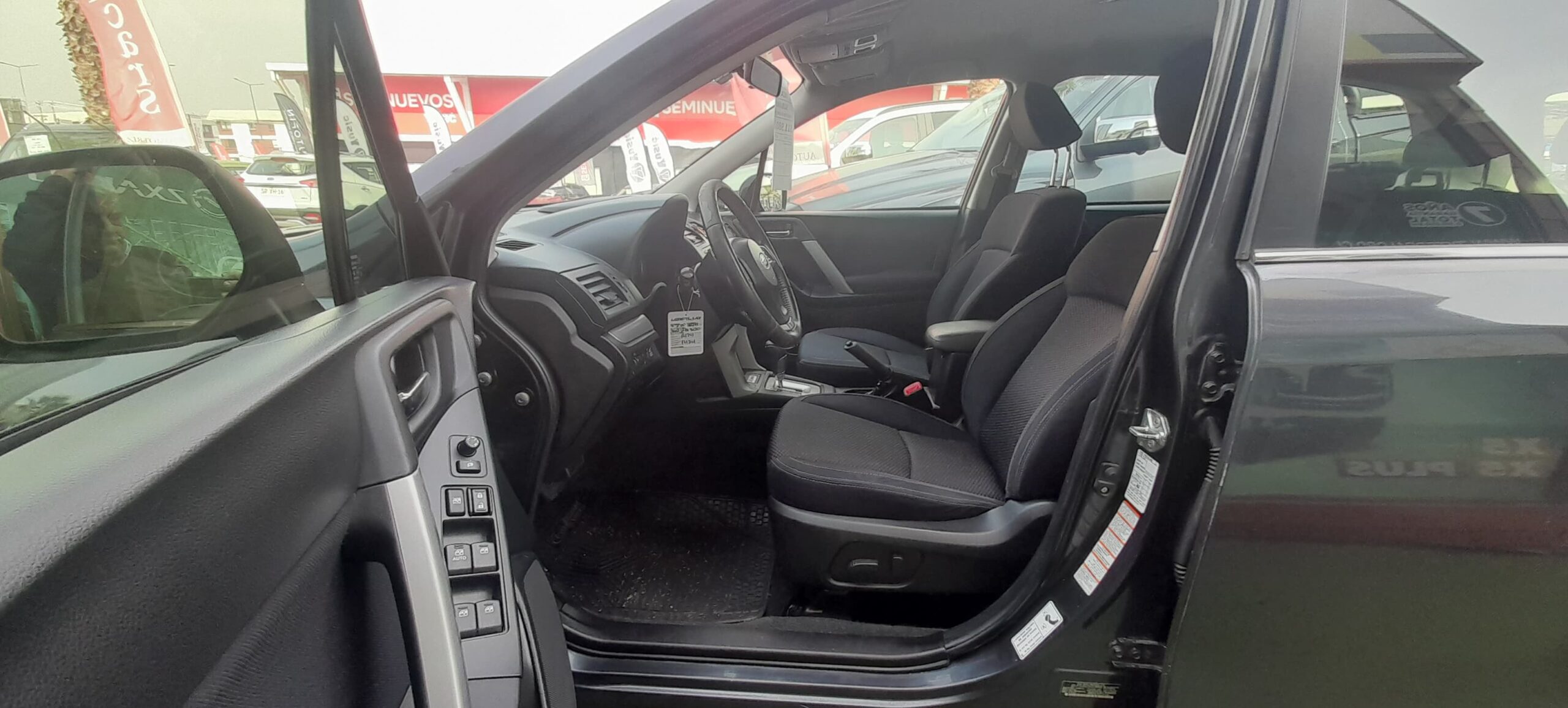 Subaru Forester — foto 8 de 19