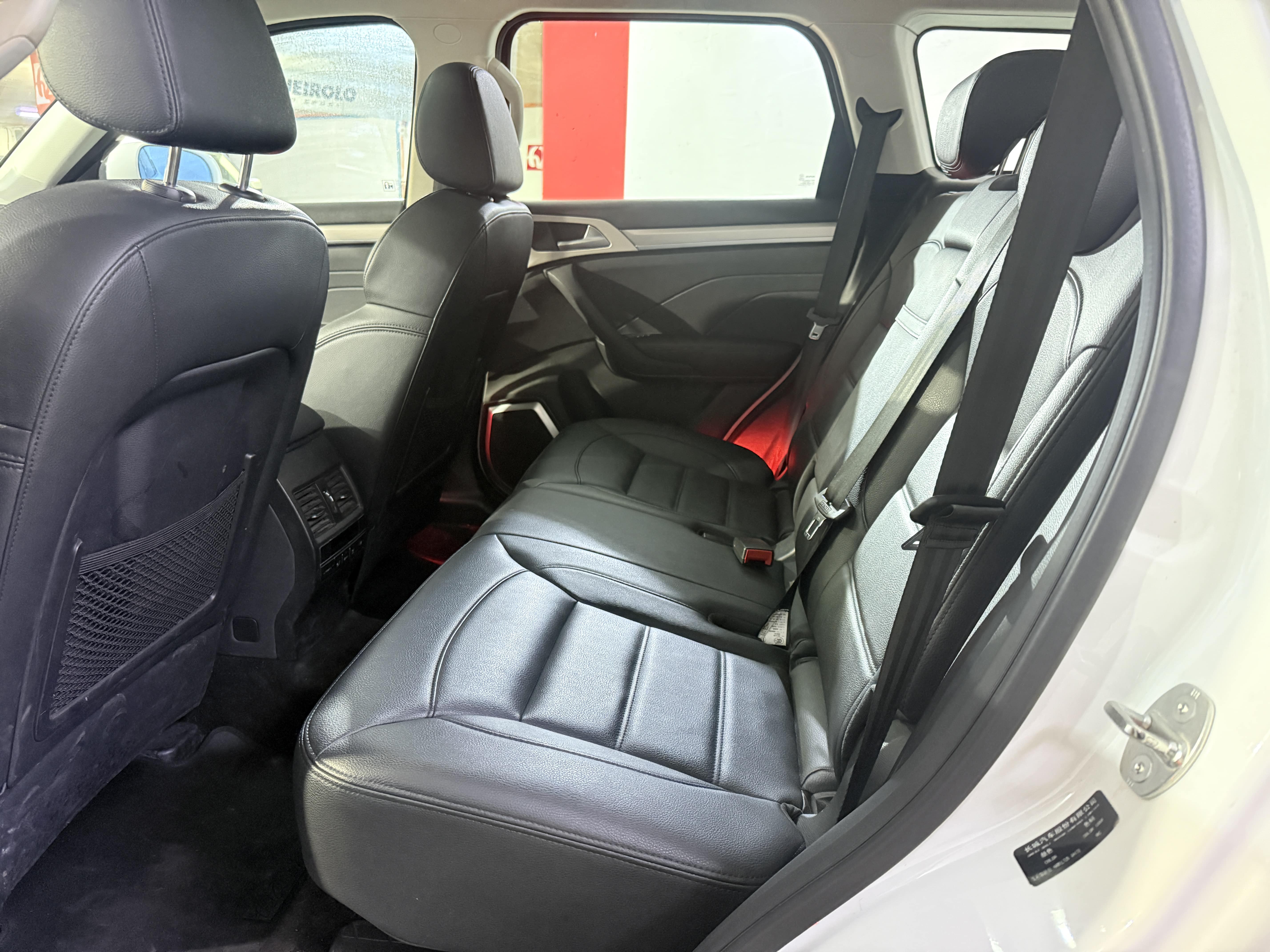 Haval H7 — foto 9 de 14
