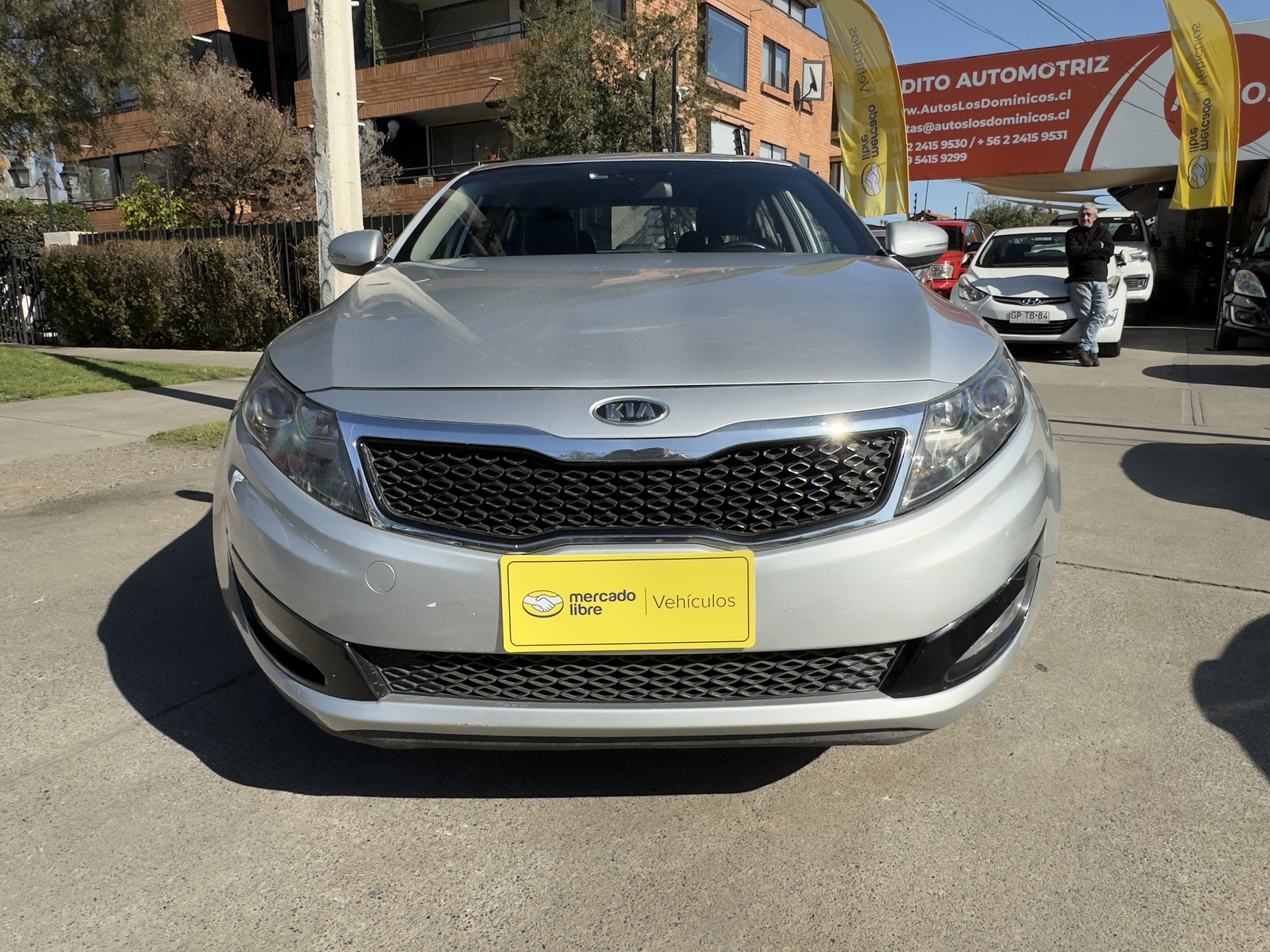 KIA Optima — foto 2 de 16