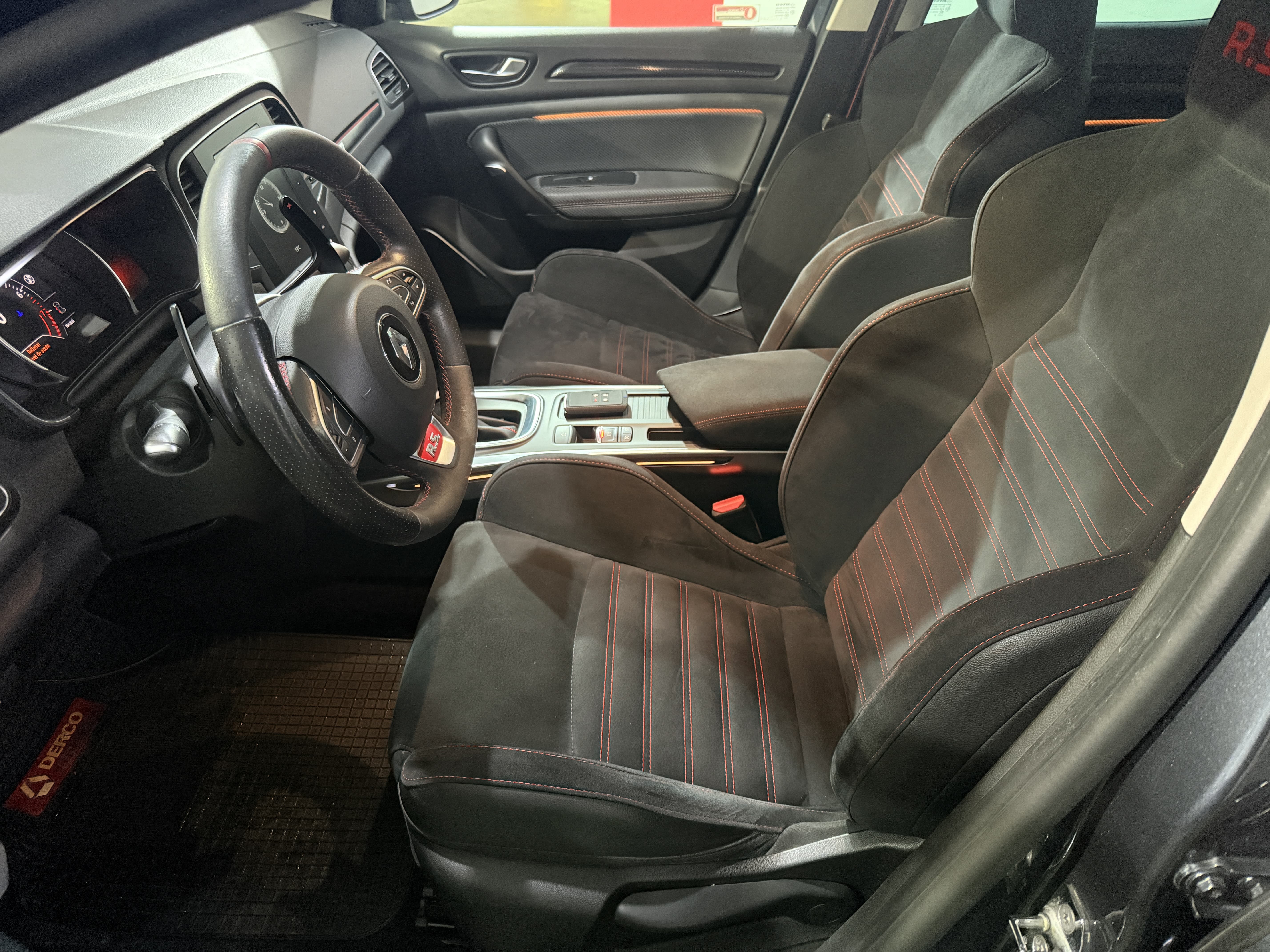 Renault Megane Rs — foto 10 de 15