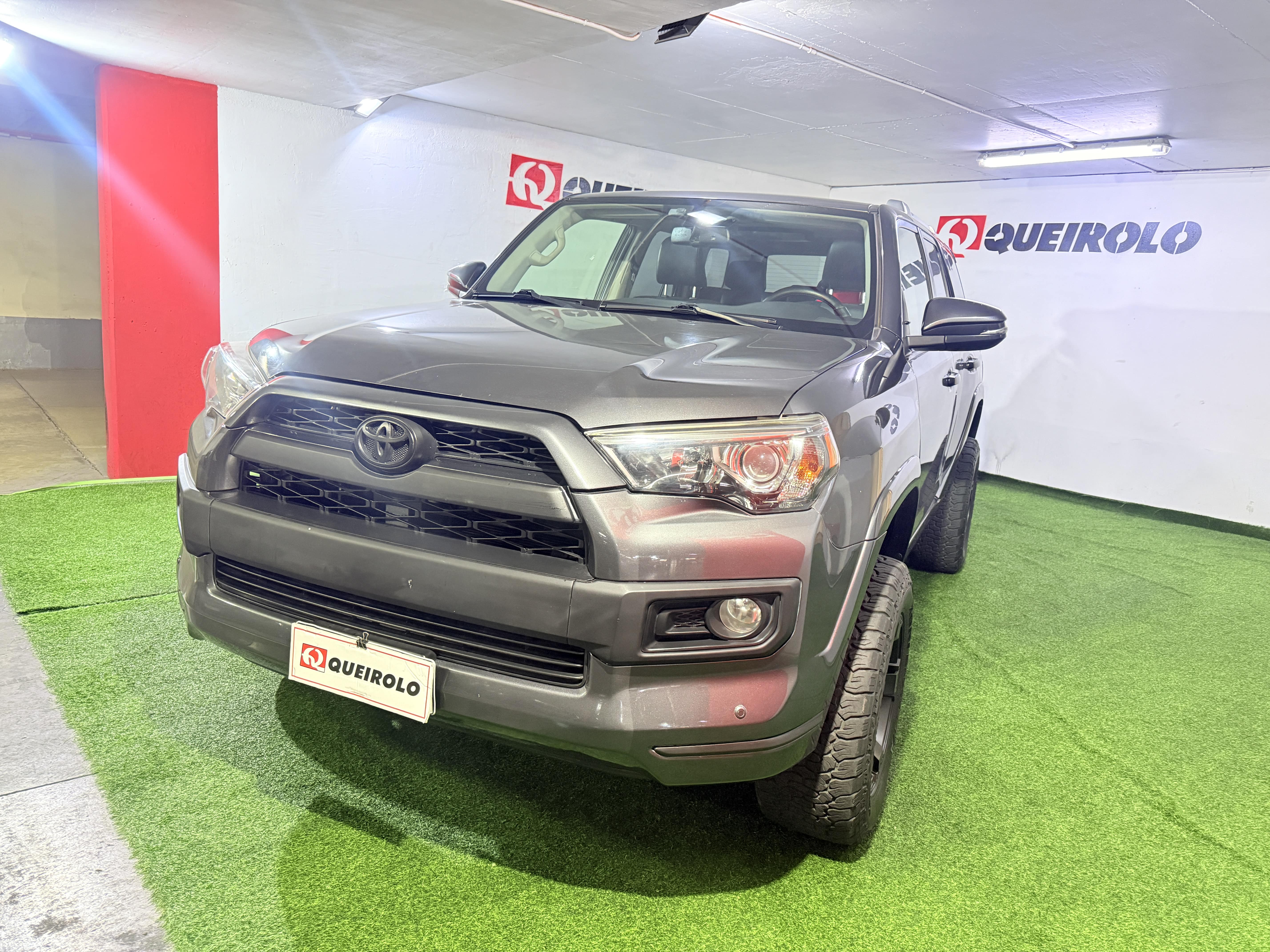 Toyota 4Runner — foto 3 de 14