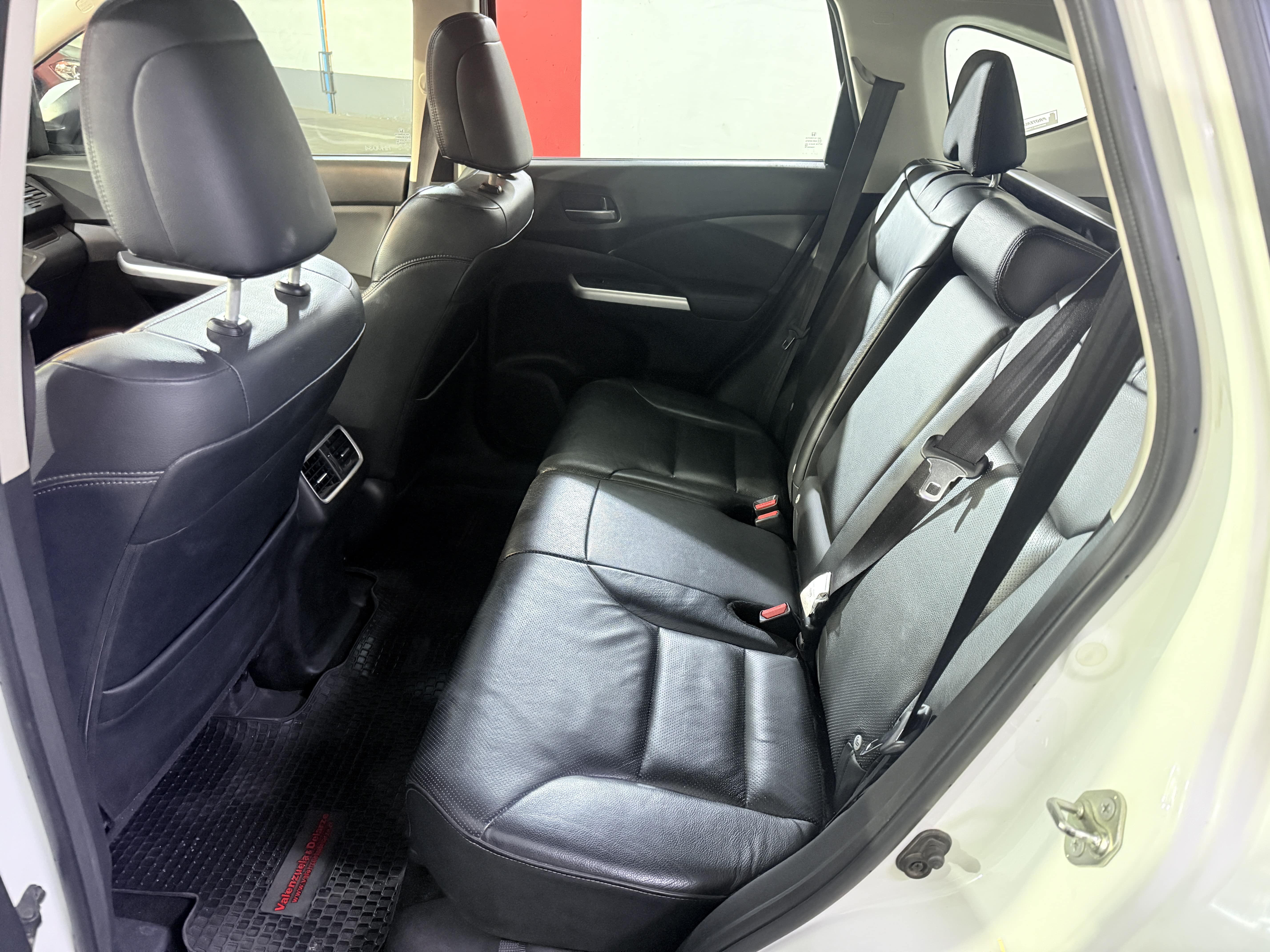 Honda CR-V — foto 9 de 13