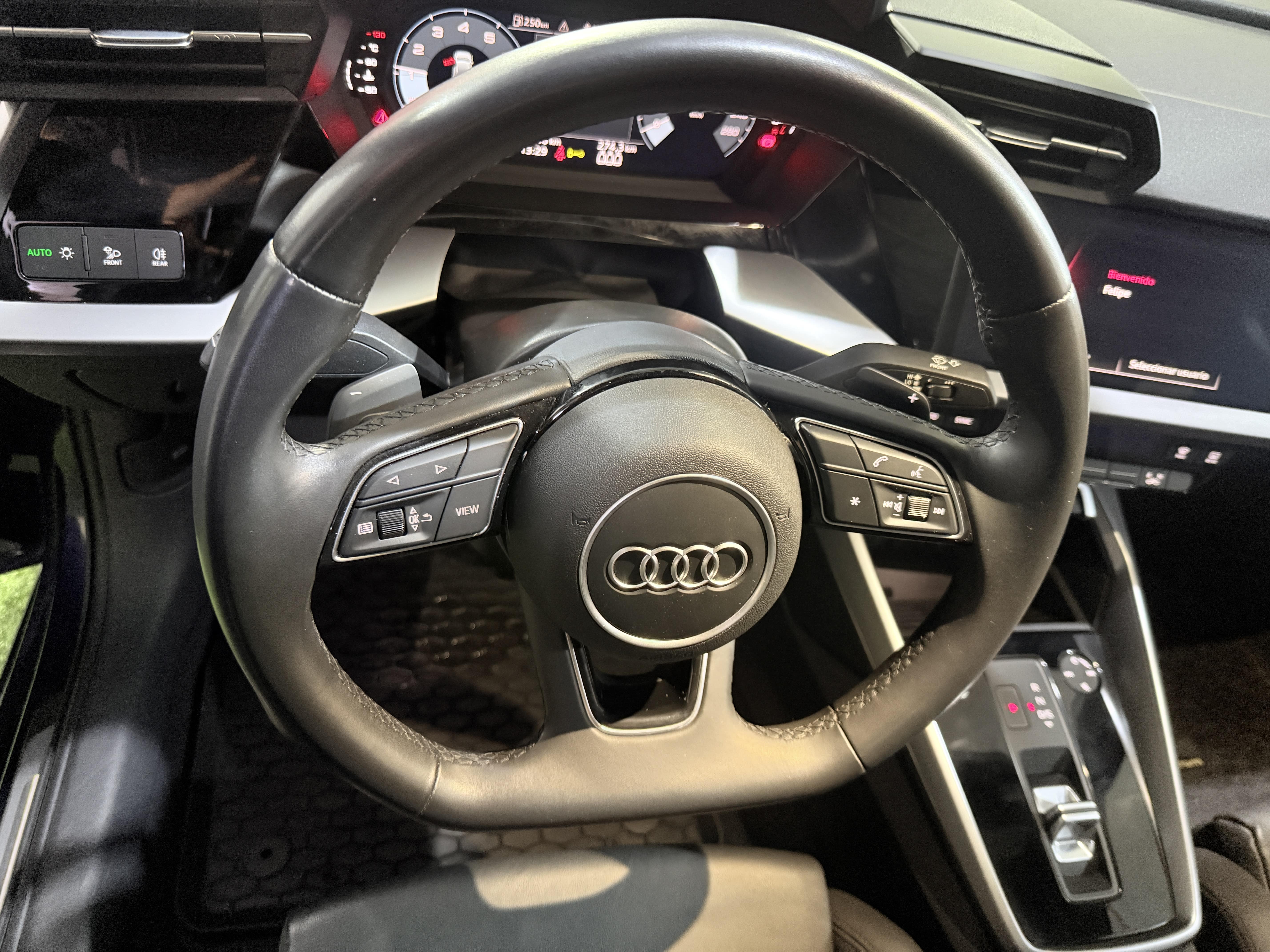 Audi A3 — foto 10 de 13