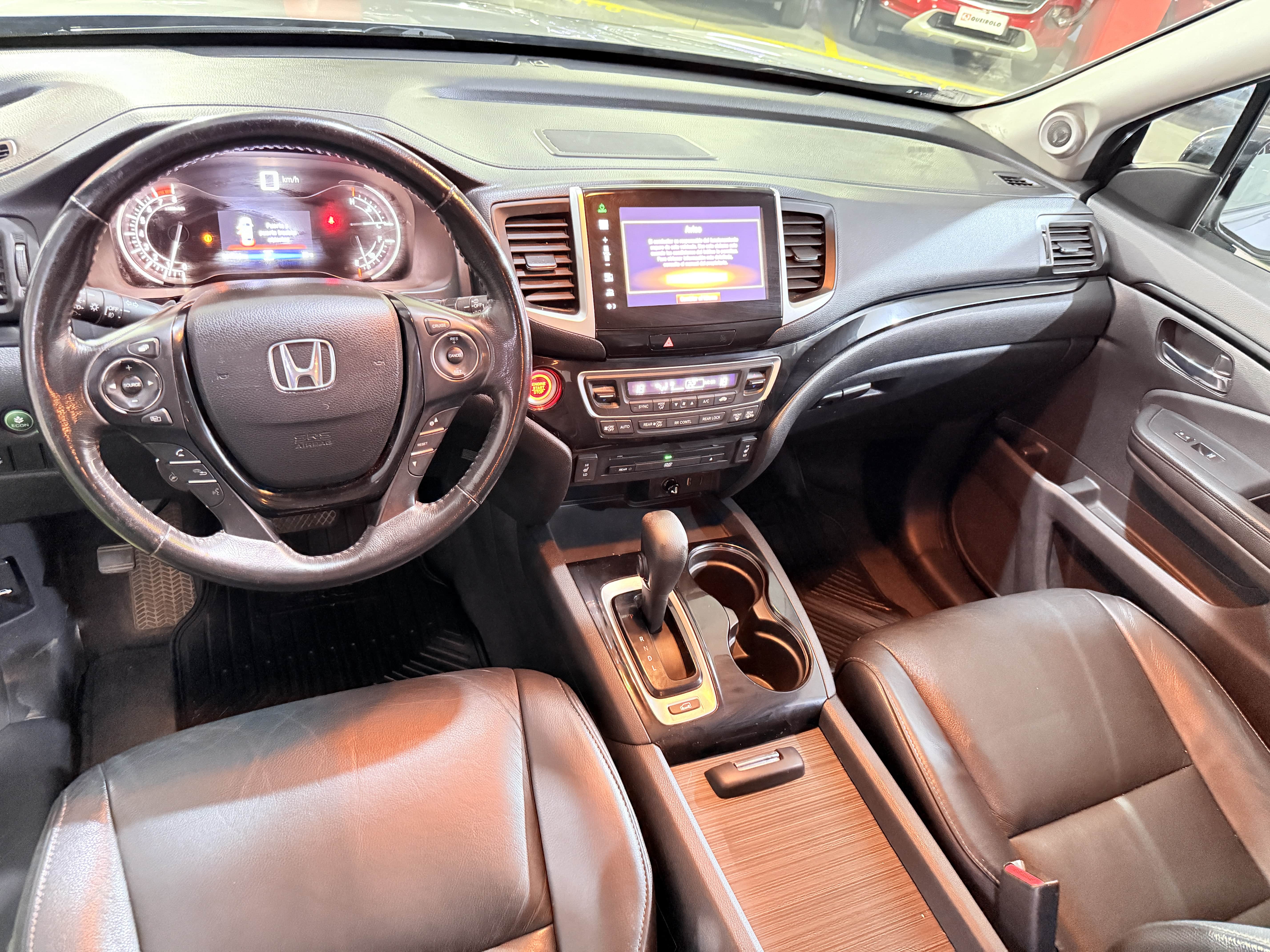 Honda Pilot — foto 11 de 12