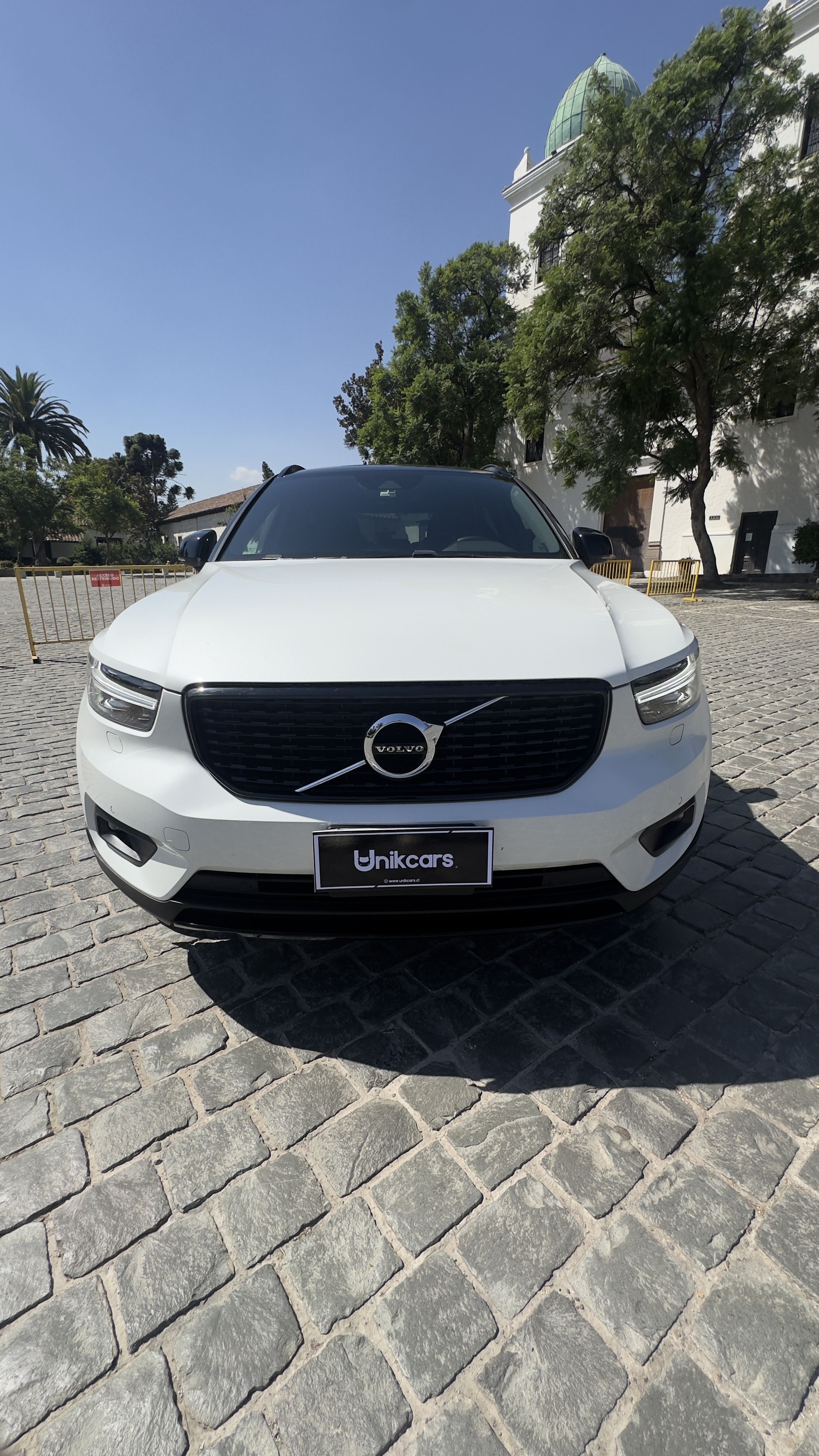 Volvo Xc40 — foto 4 de 9