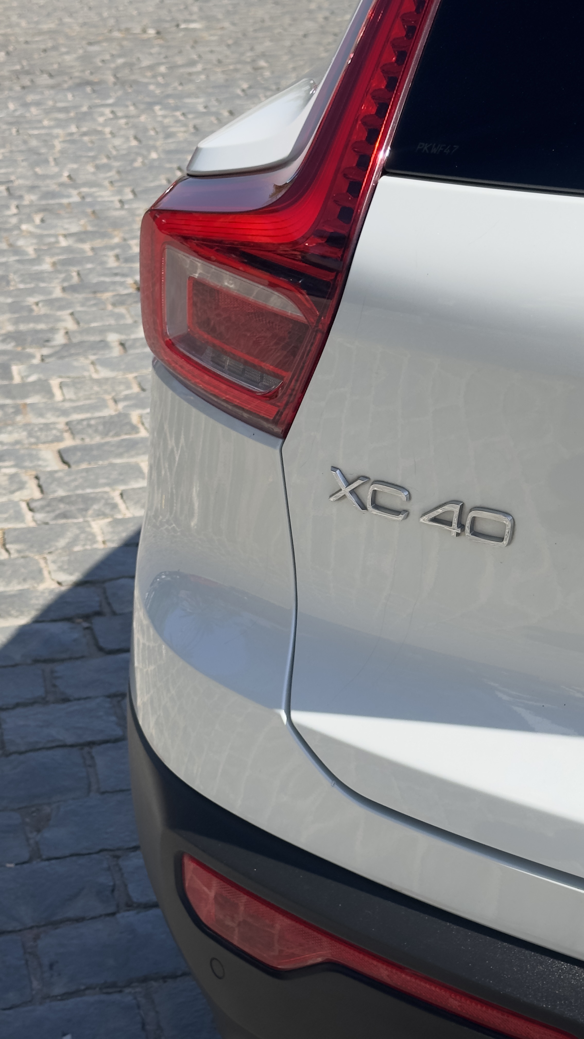 Volvo Xc40 — foto 2 de 9