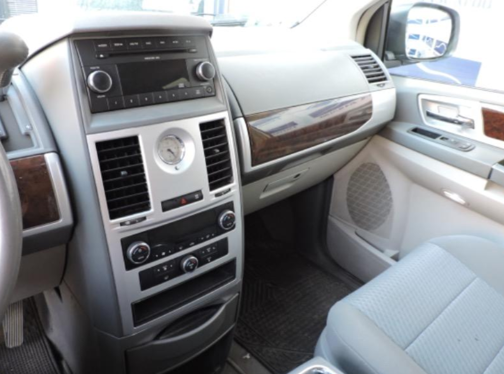 Chrysler Grand Town Country — foto 10 de 20