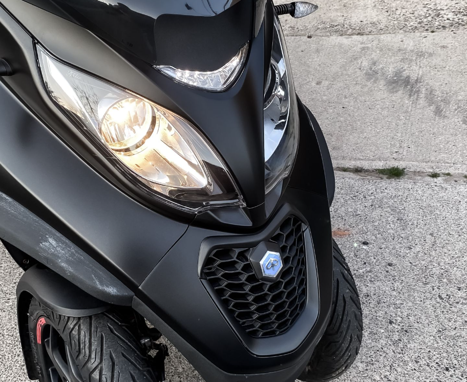 Piaggio Mp3 500 Hpe Sport Advanced — foto 8 de 16