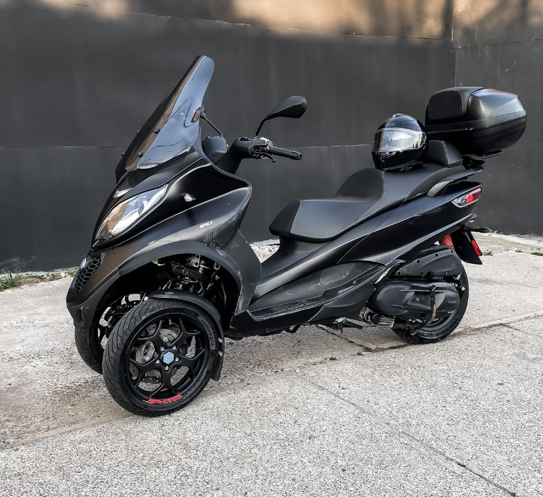 Piaggio Mp3 500 Hpe Sport Advanced — foto 4 de 16