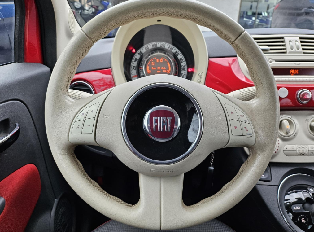 Fiat 500 — foto 10 de 18