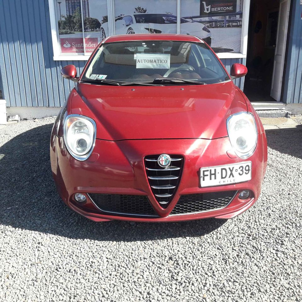 Alfa Romeo Mito — foto 3 de 18