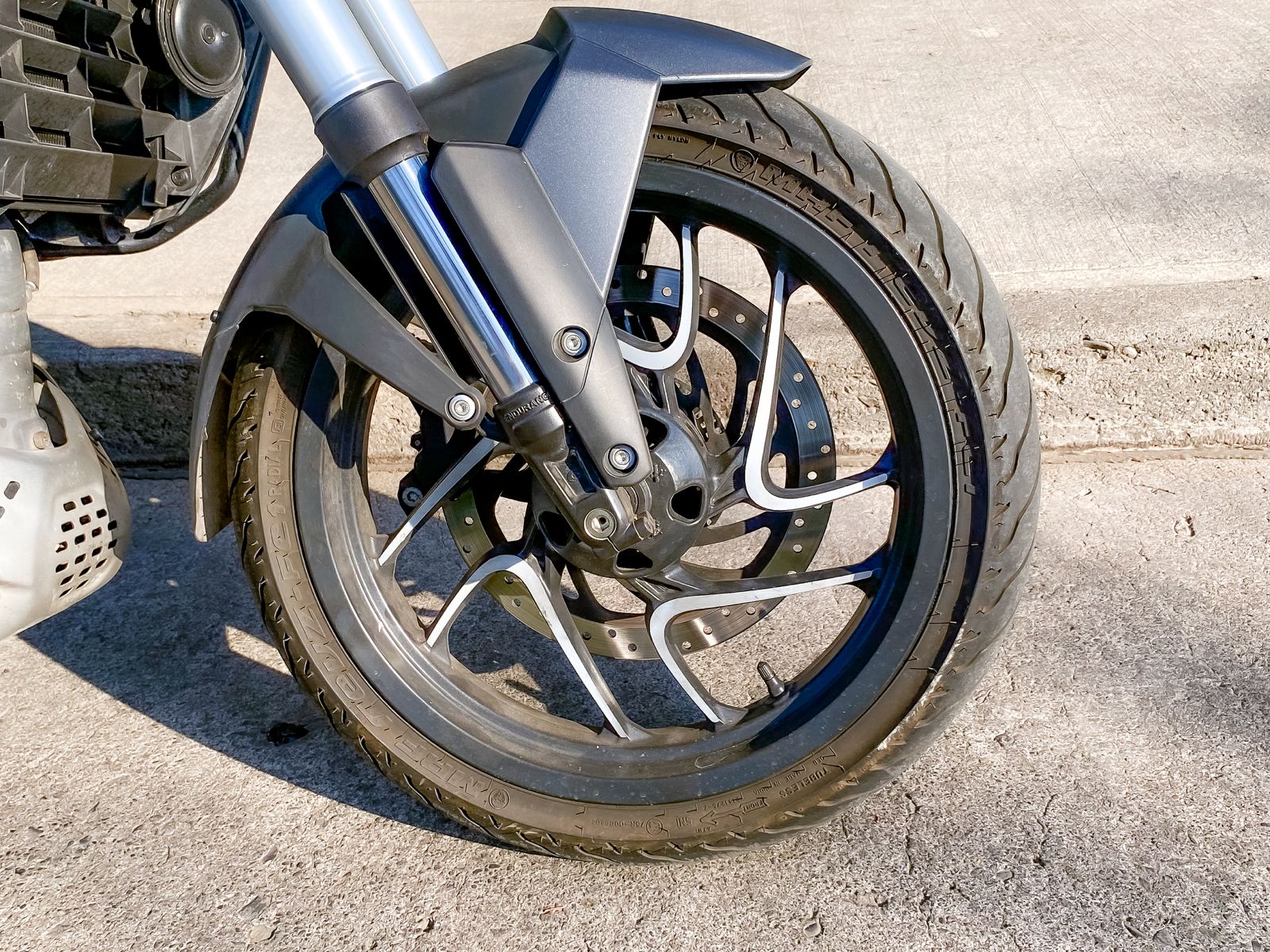 Bajaj Dominar 400 — foto 6 de 11