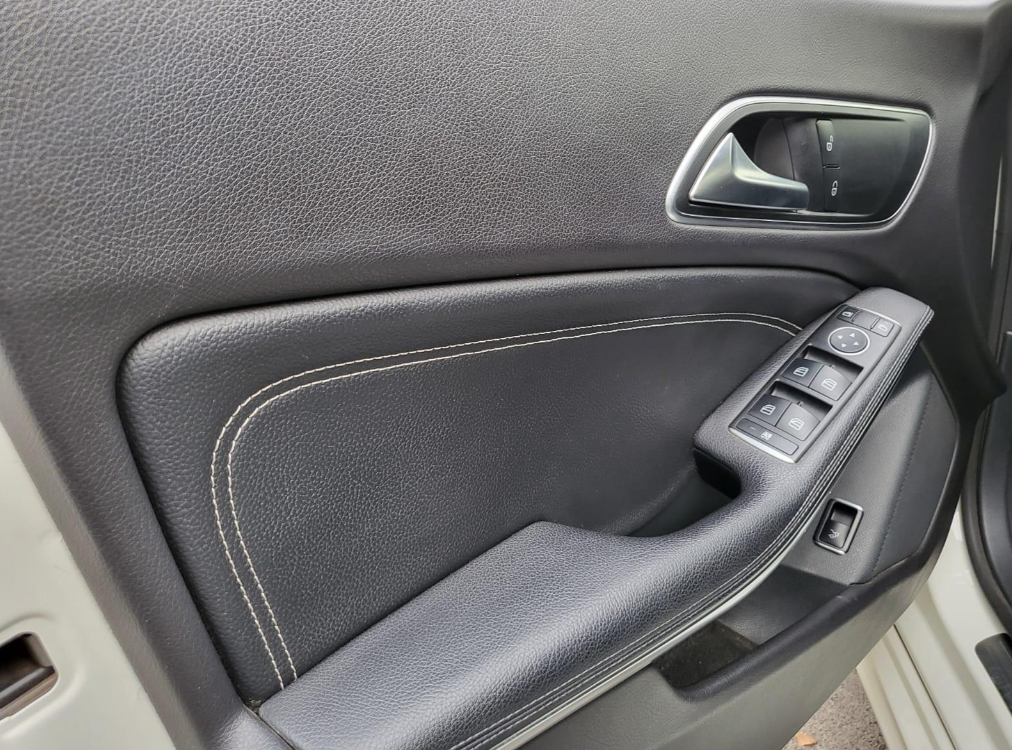 Mercedes-Benz Cla180 — foto 6 de 18